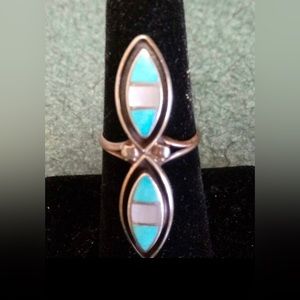 Vintage Native American Turquoise and Mother Of Pearl Ring